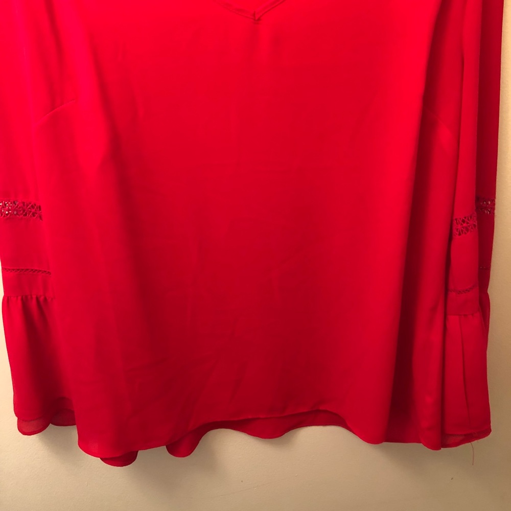Red fancy blouse 🎀 - Picture 5 of 5